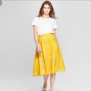 Who What Wear yellow floral print midi skirt
